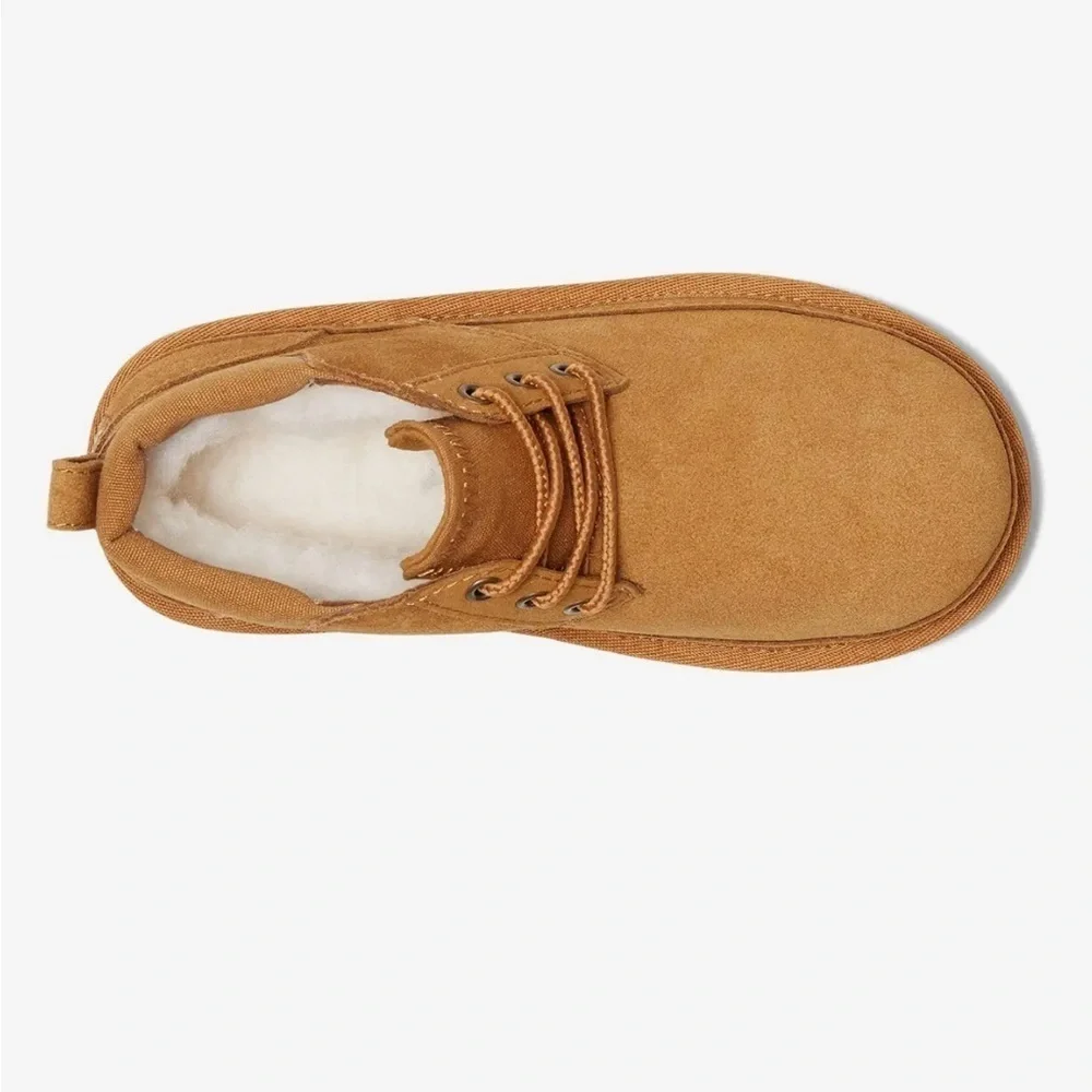Koolaburra by UGG big Kids Advay size 4 Eu 36 fits women size 6